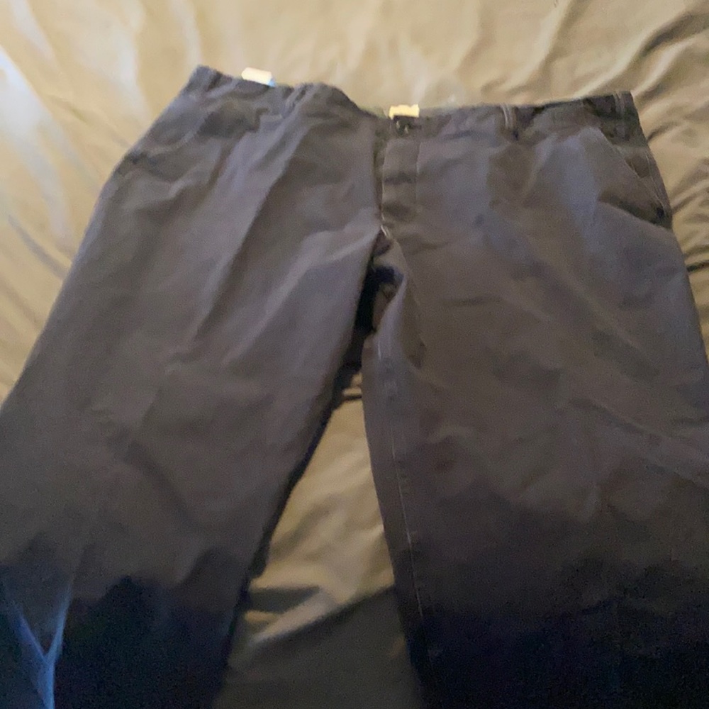 Black dockers pants